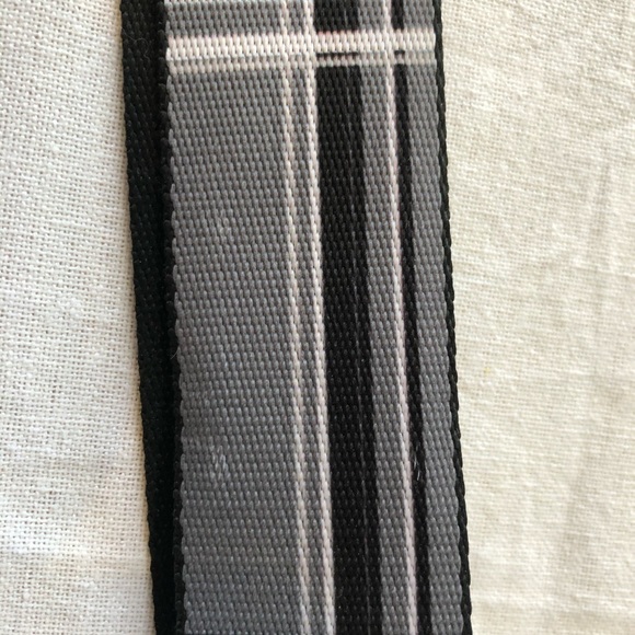 Ford Buckle-Down belt. Grey, black, and white. GUC - Picture 3 of 6